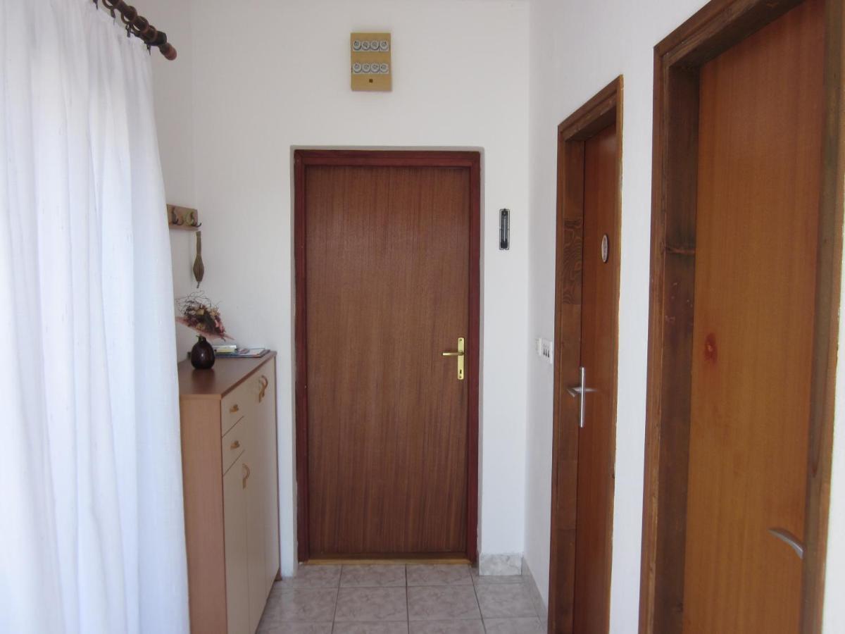 Apartman Mate Заблаче Екстер'єр фото